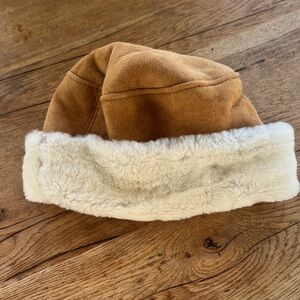 Vintage Orvis 100% Shearling Winter Hat